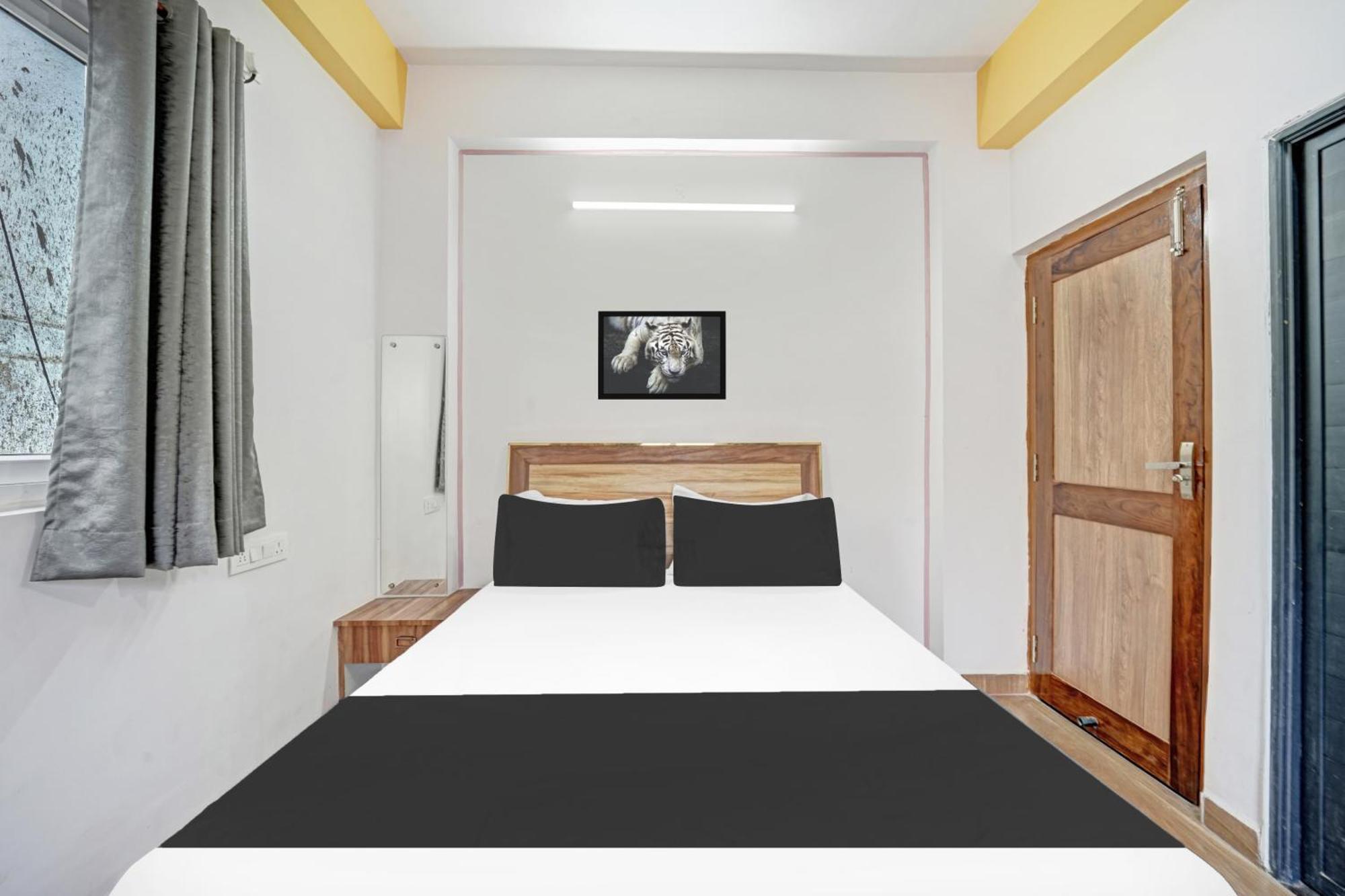 Hotel O Arvind Inn Danapur Extérieur photo